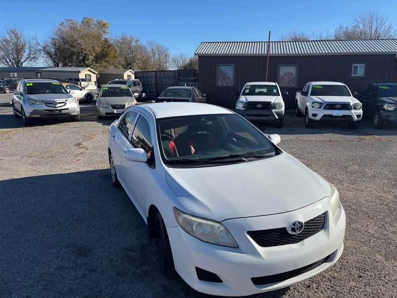 2010 Toyota Corolla LE Sedan 4D